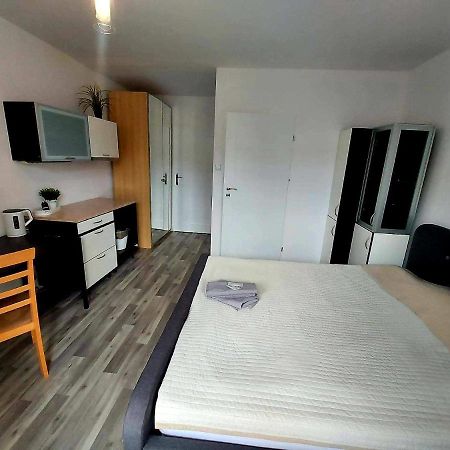 Citysopot-Centrum-Dabrowskiego Ngoại thất bức ảnh
